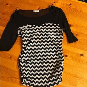Free Kisses Black and White Chevron Blouse